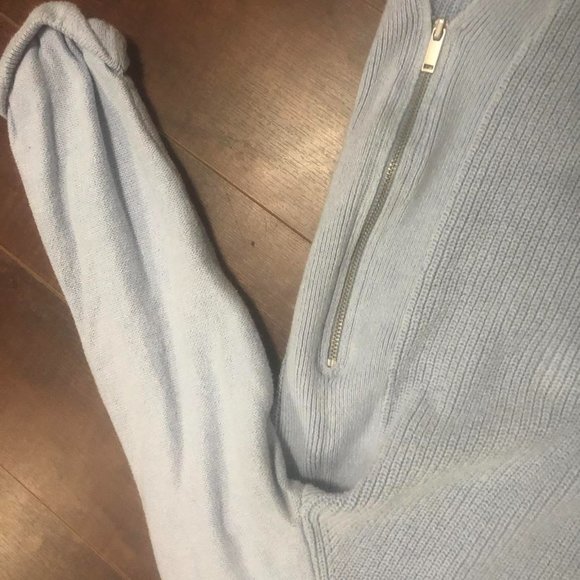 reitman sweater - Picture 2 of 3